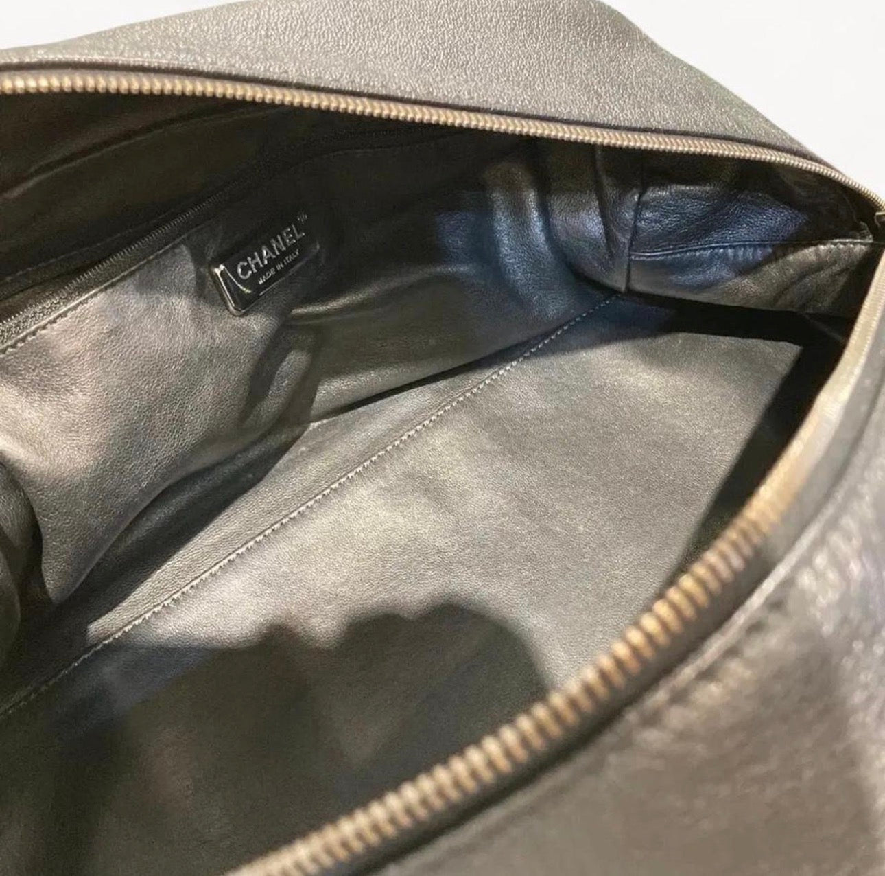 Chanel CC Chain Leather Luxe Ligne Bowler Bag