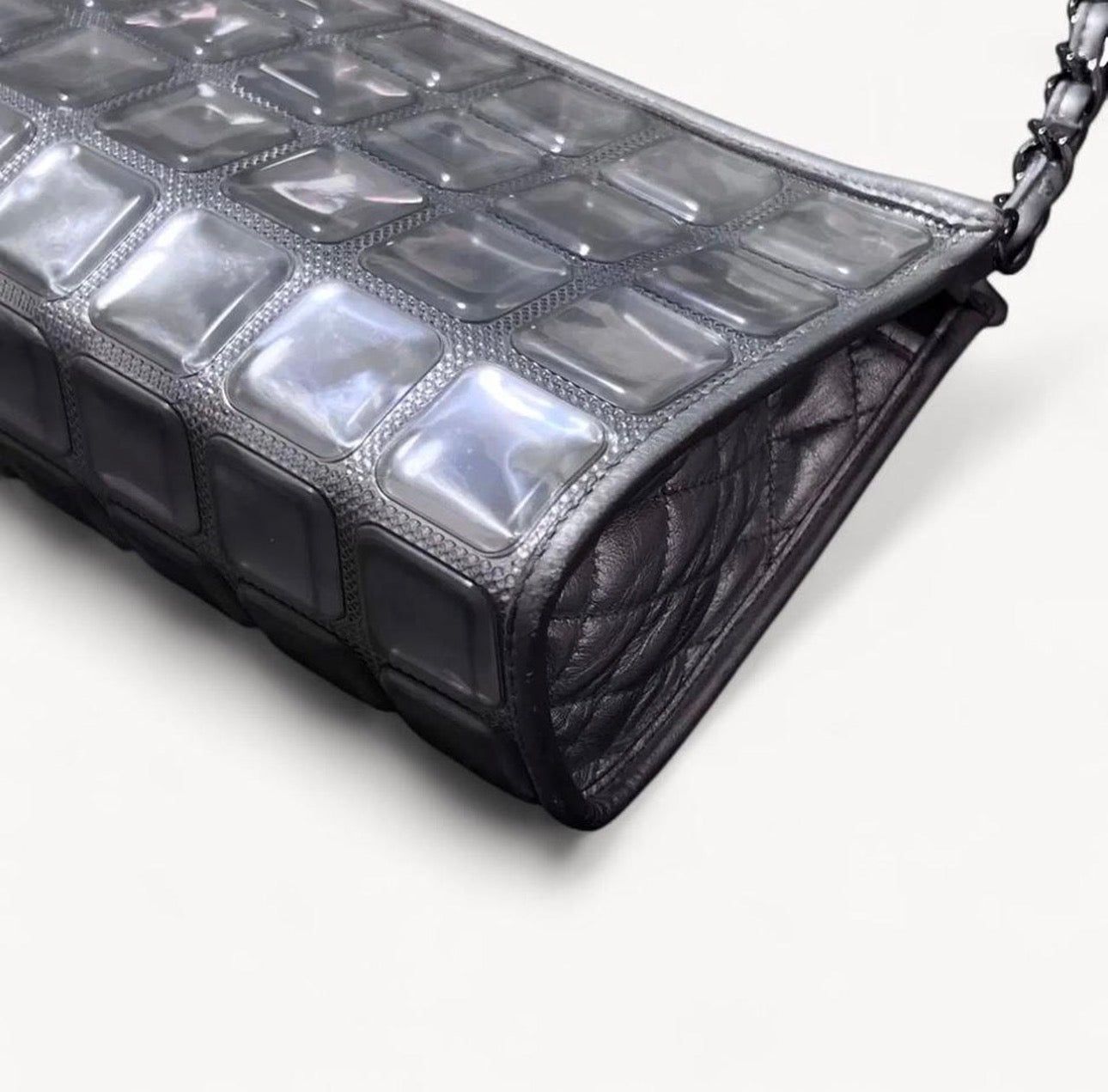 Chanel Cruise 2008 CC Ice Cube Pochette Shoulder Bag