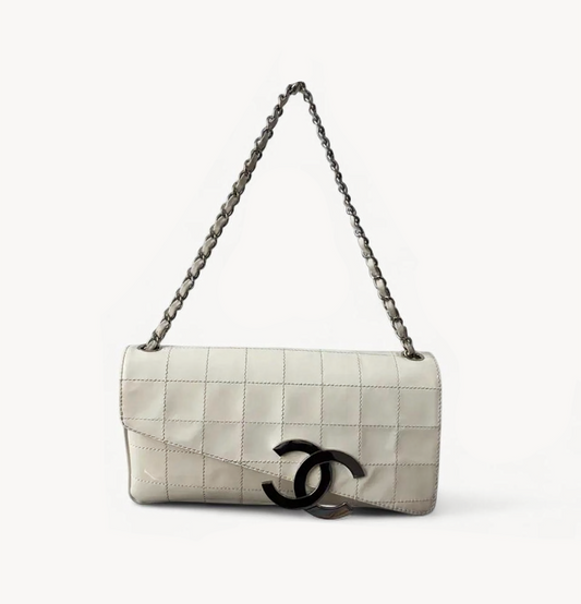 Chanel Ivory Patent Quilted East-West Chocolate Bar Flap Bag