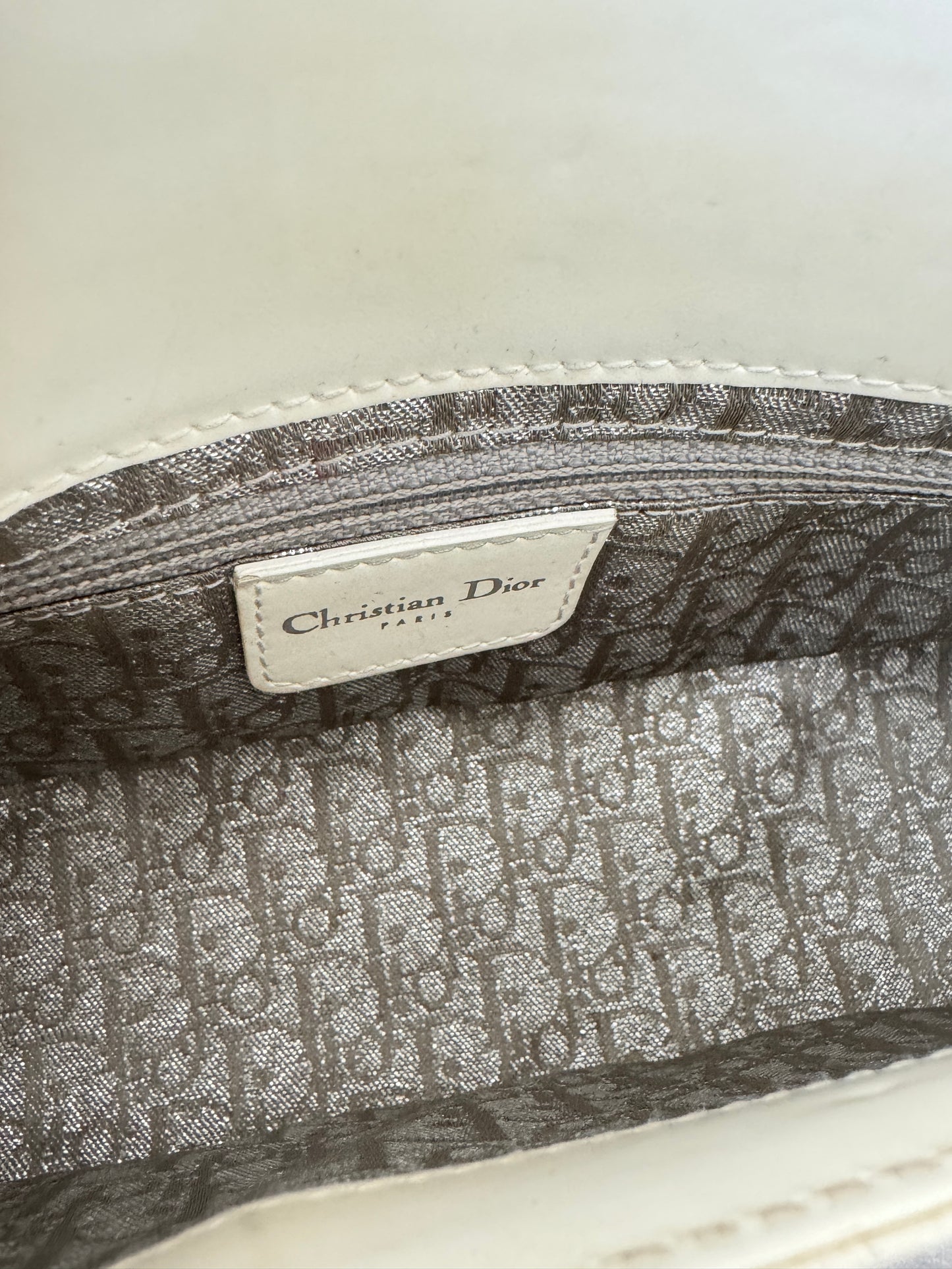 Christian Dior FW 2003 White Patent Leather Bondage Shoulder bag